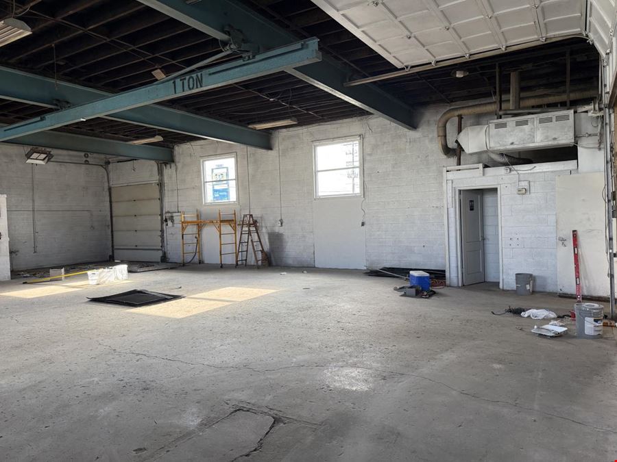 1359 E 5th Ave