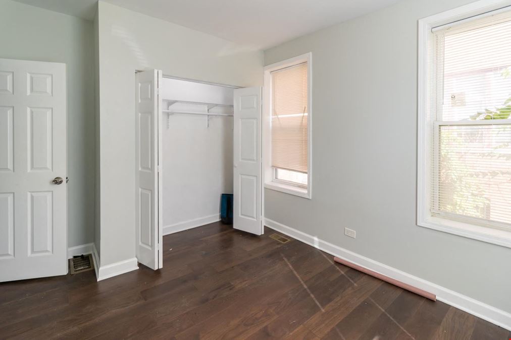 619 E Groveland Park | 7 Unit Multifamily