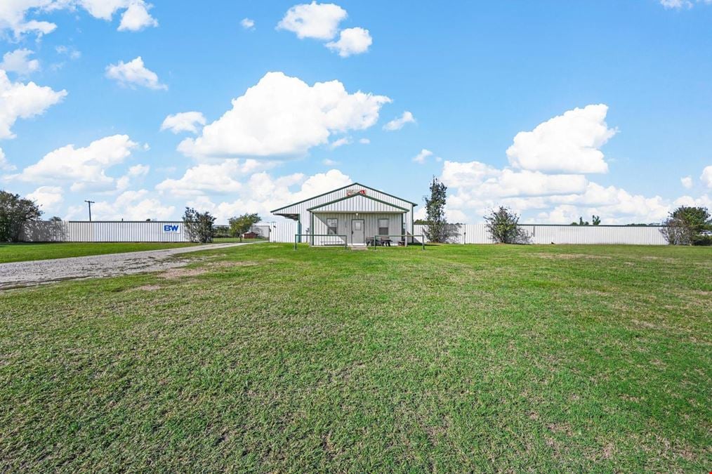 Flex Space for Lease in Kaufman, TX