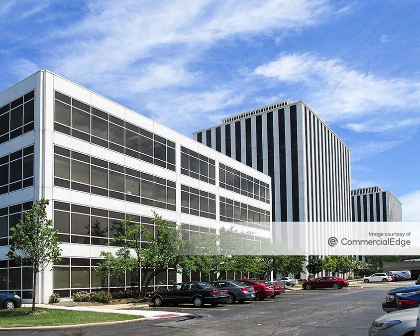 Oak Brook 22