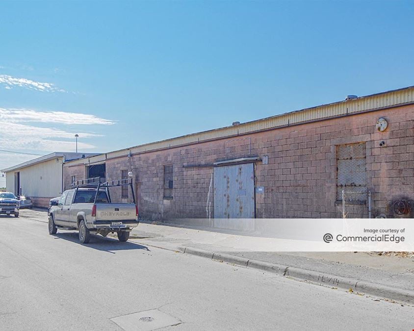 2300 S Main St