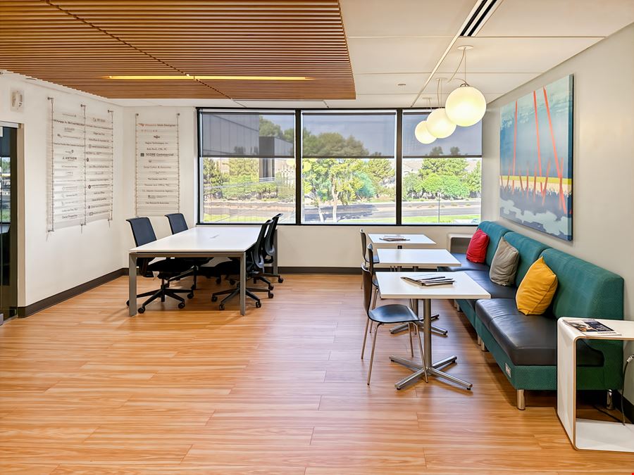 Regus - Phoenix - Paradise Valley