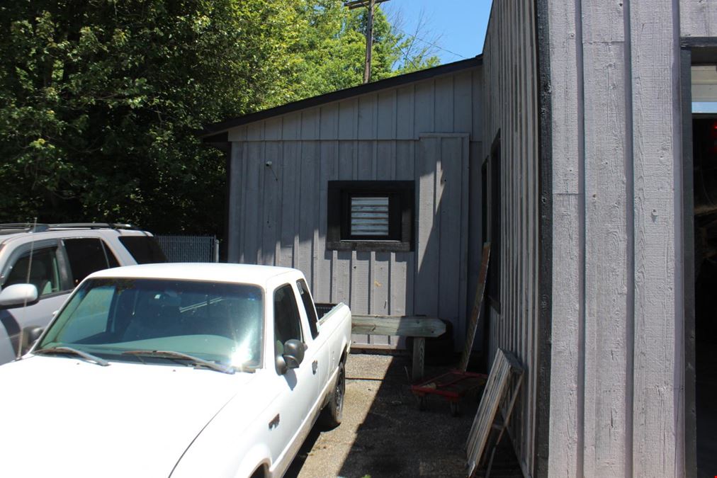 AUTO REPAIR PROPERTY AND BUILDING  FOR SALE 242 us 206