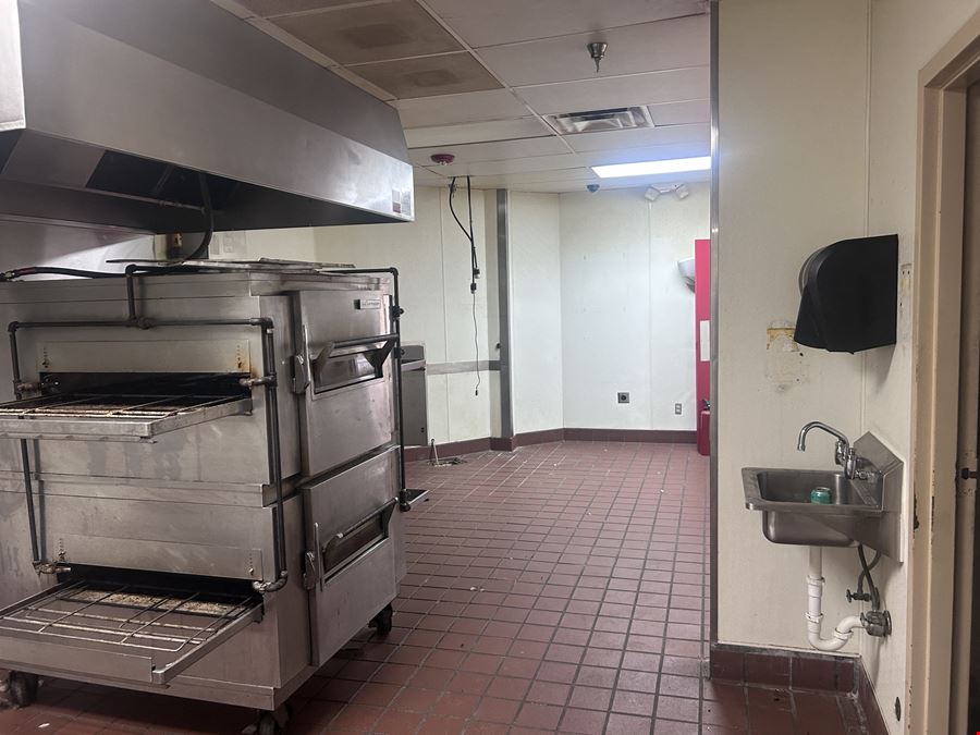2500 Coulter Street S. Suite 124 - Formerly Chuck E Cheese