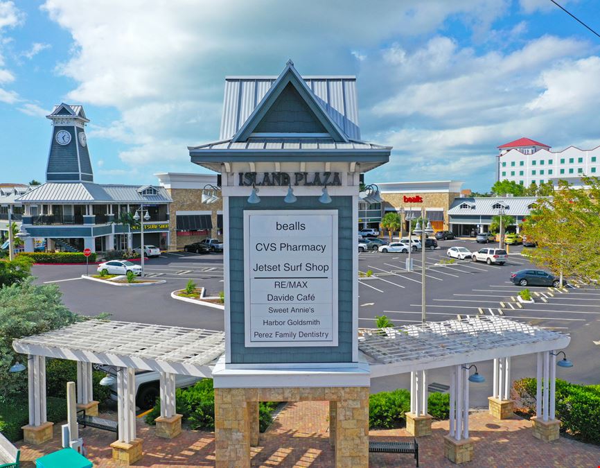 Island Plaza