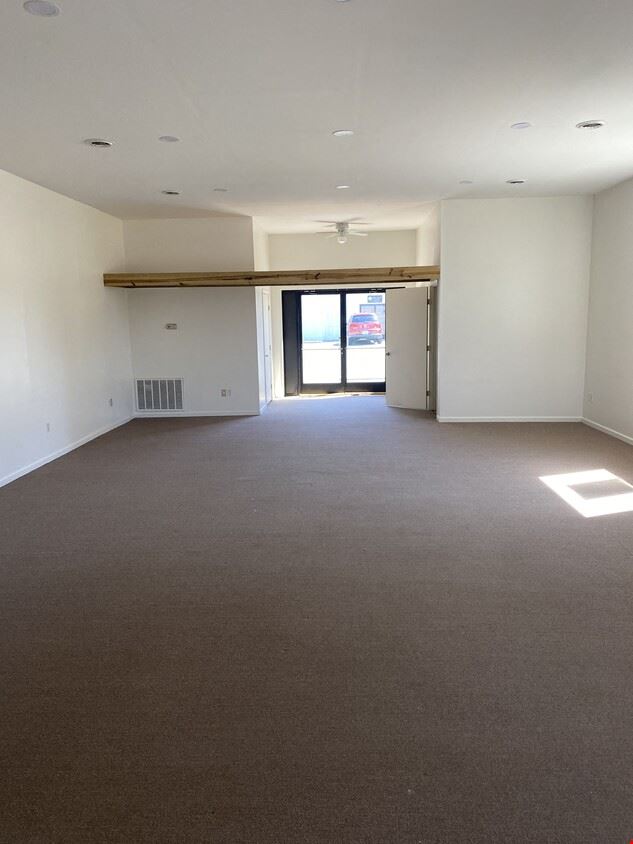 306 Tyler Ave