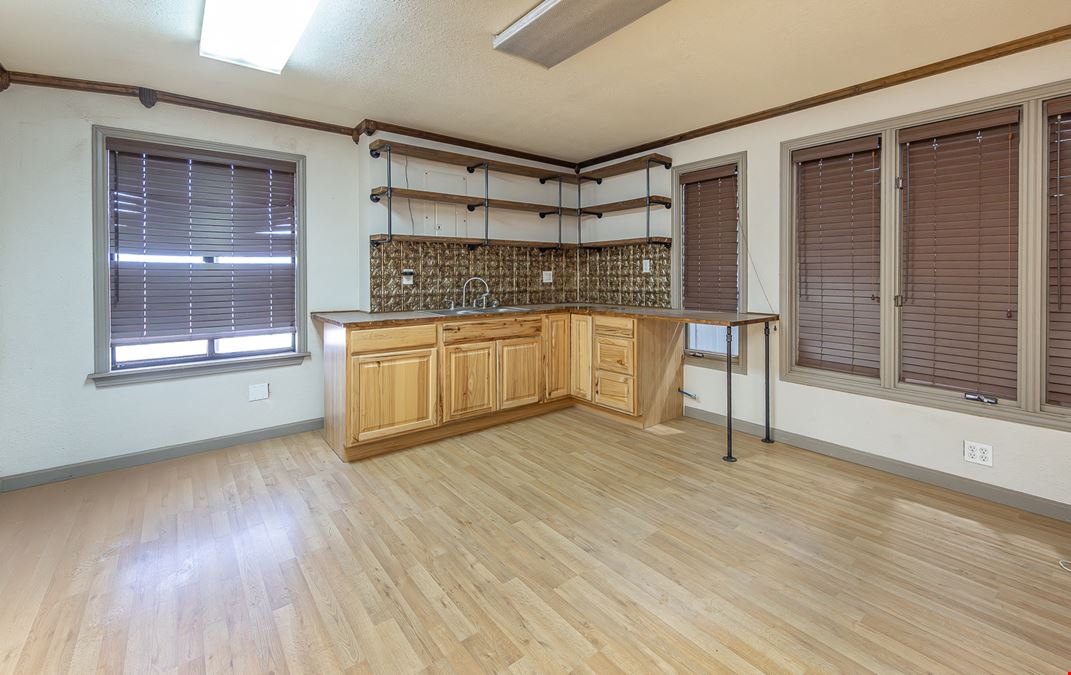 6518 E CR 6700 Lubbock