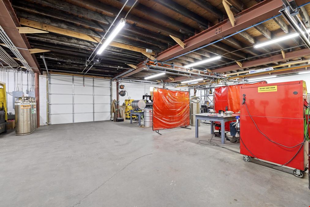 Office/Warehouse on Dodds Ave
