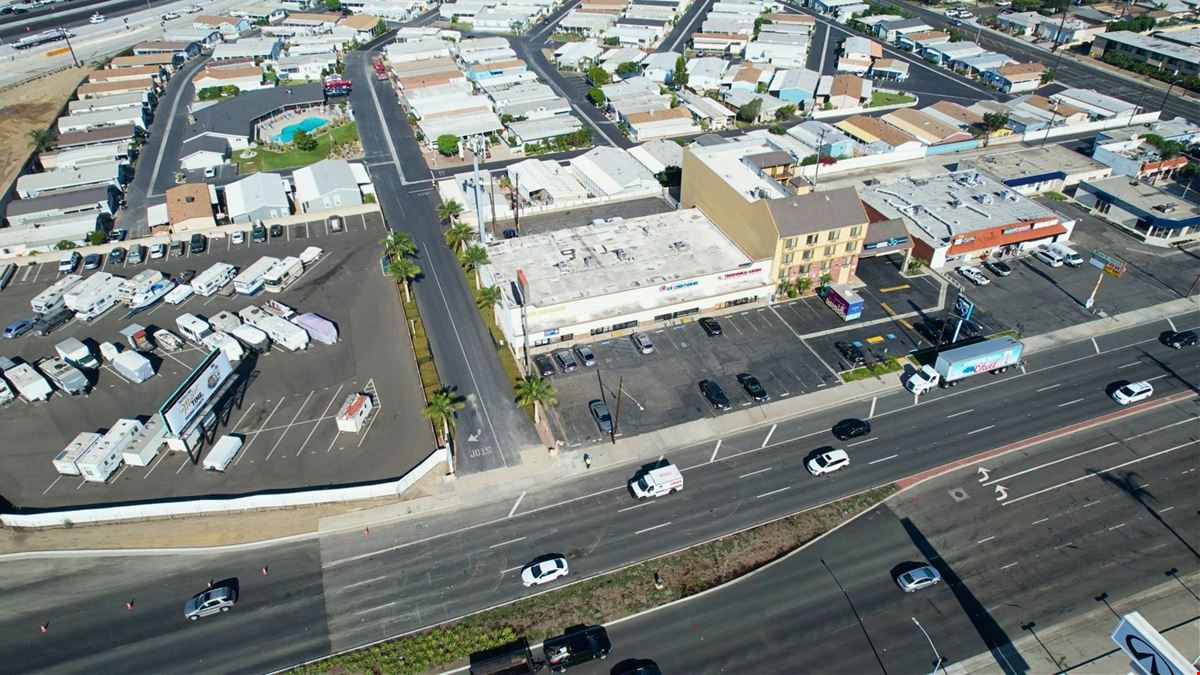 Beach Blvd & 405 Retail Center