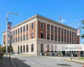 27 Masonic Street