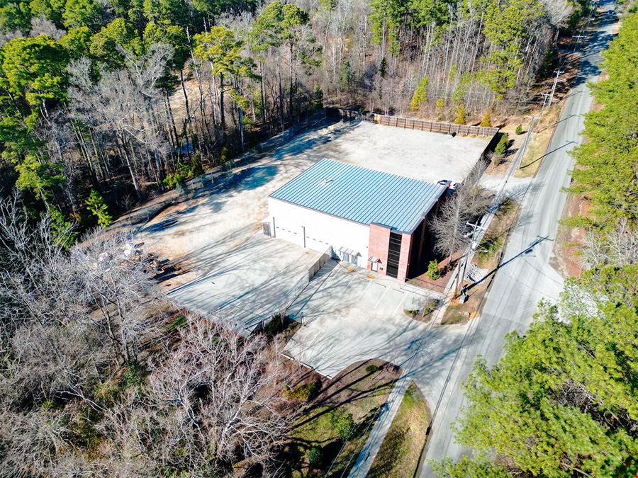 608 S Hoover Rd