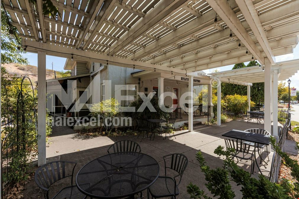 2862 Santa Clara Dr