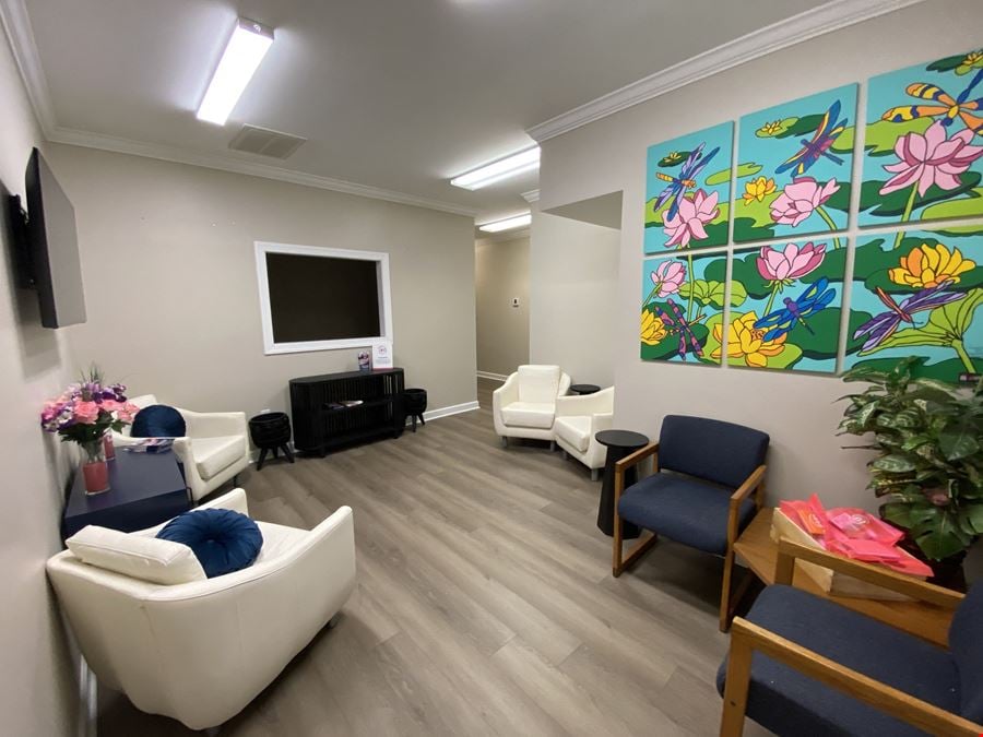 527 Keisler Dr Ste 102