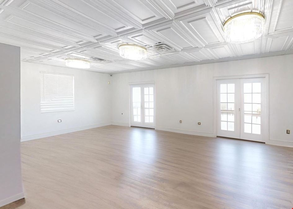 Former Salon Space