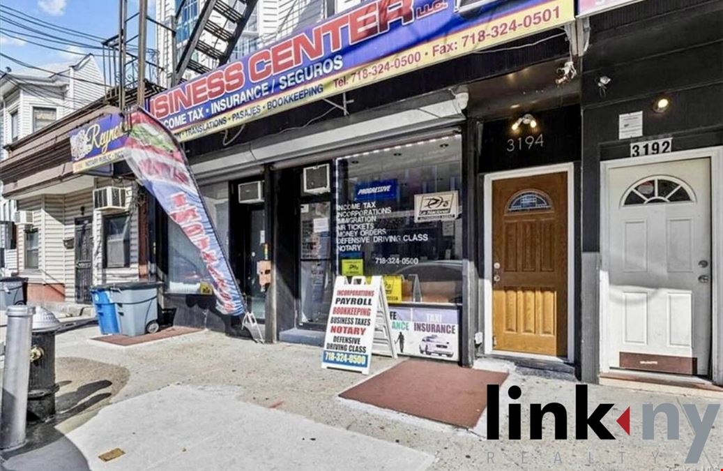 3194 Webster Ave