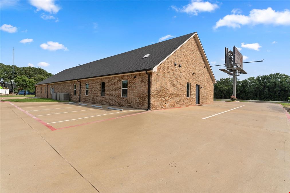 15821 E Highway 175