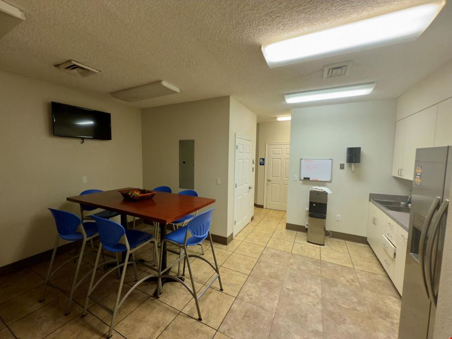 3,524 SF single-story Class B office building