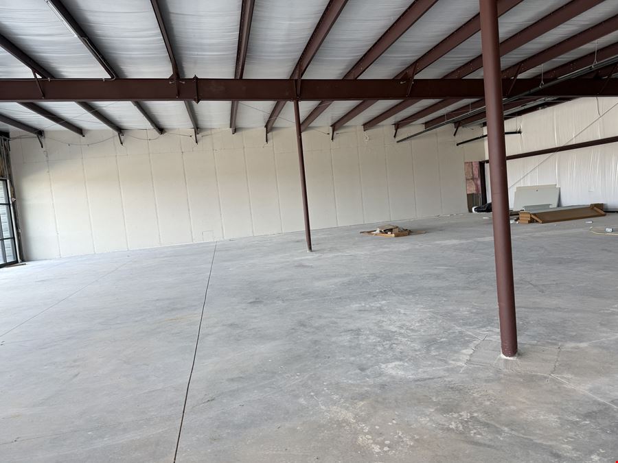 NEW CONSTRUCTION RETAIL IN NIXA
