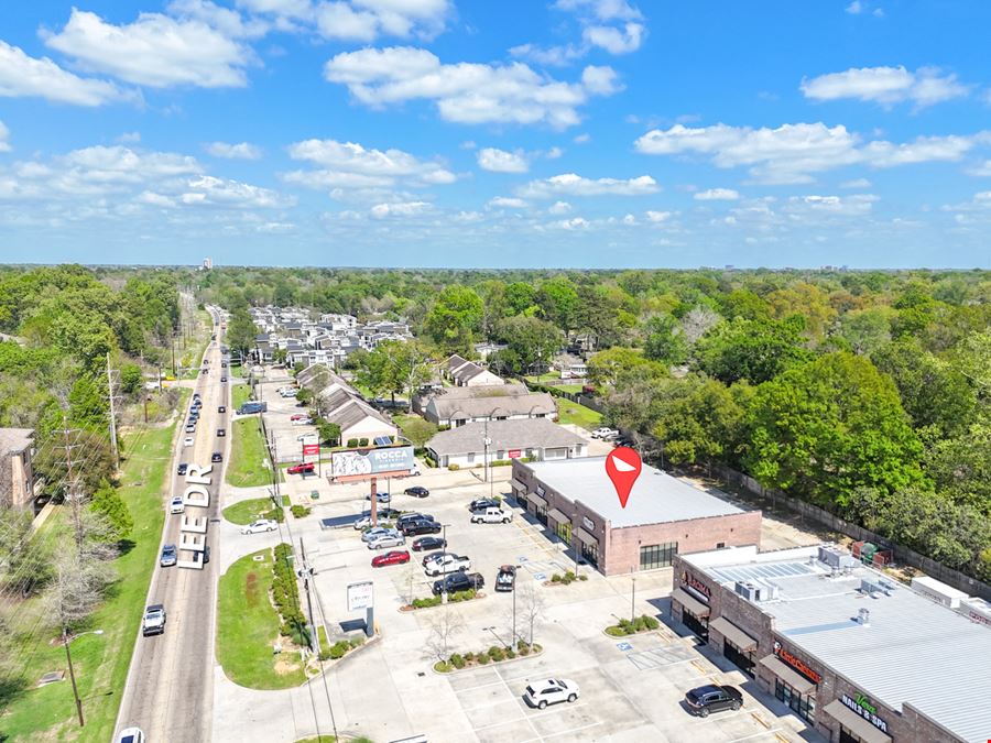 Retail Suites on Lee Dr Corridor