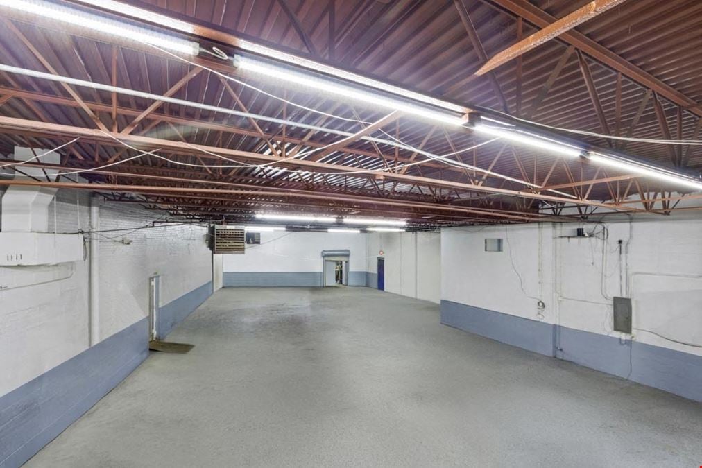 High-Visibility Industrial Space Built for Business