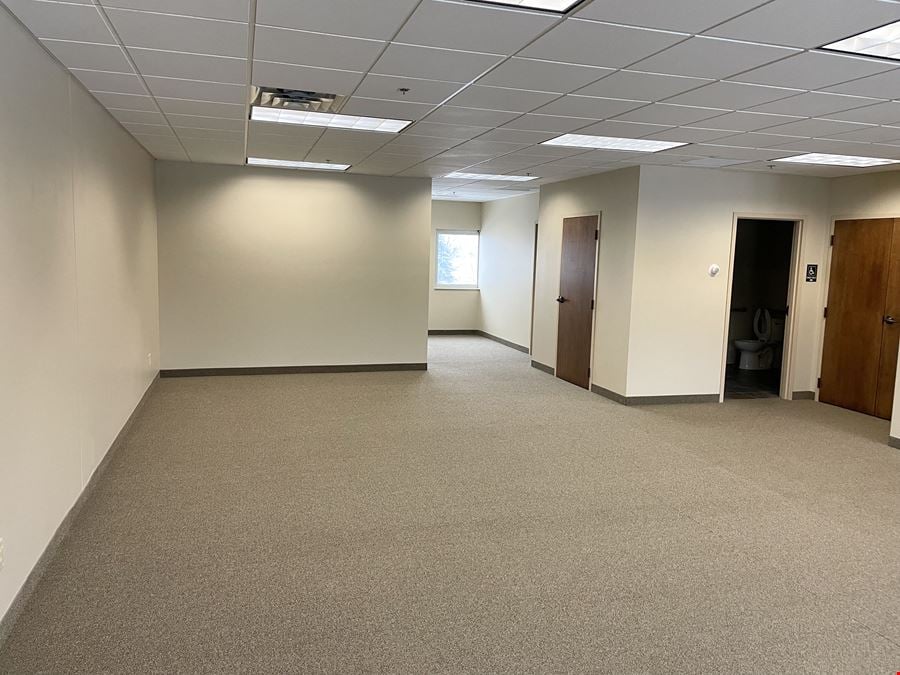 1335 Corporate Center Curve