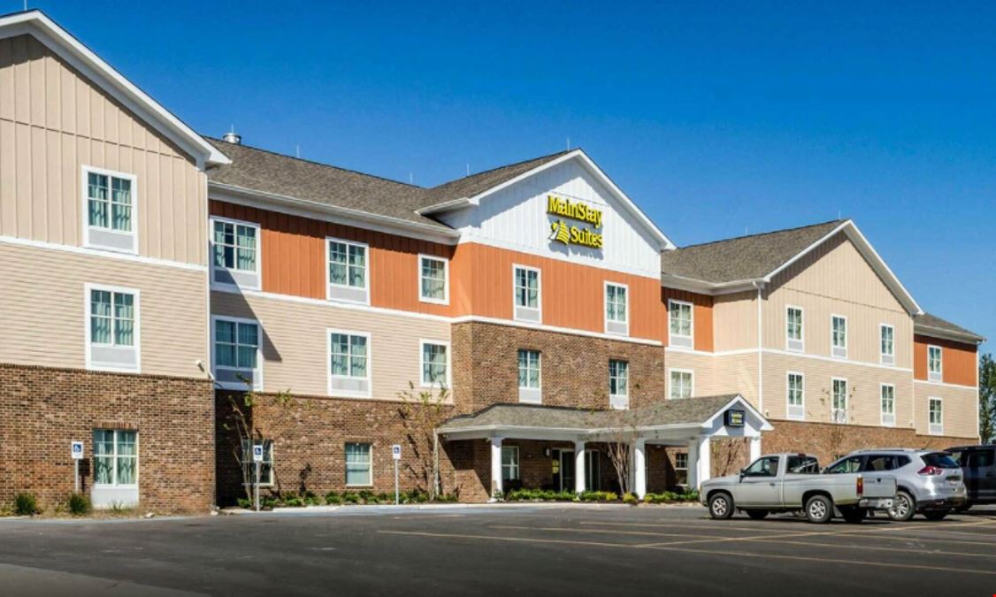 Mainstay Suites—Sportsman’s Lodge for Sale