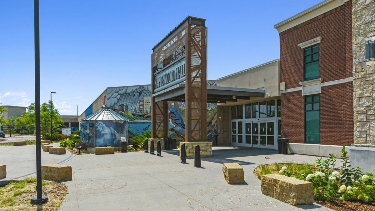 Maplewood Mall