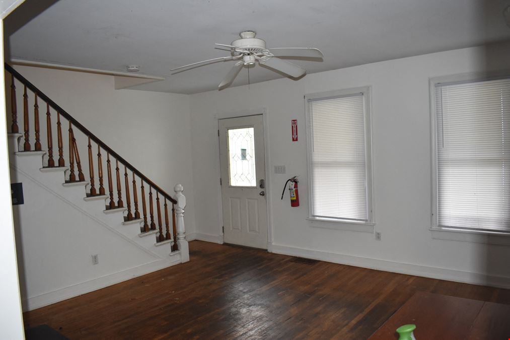 13 Walnut St