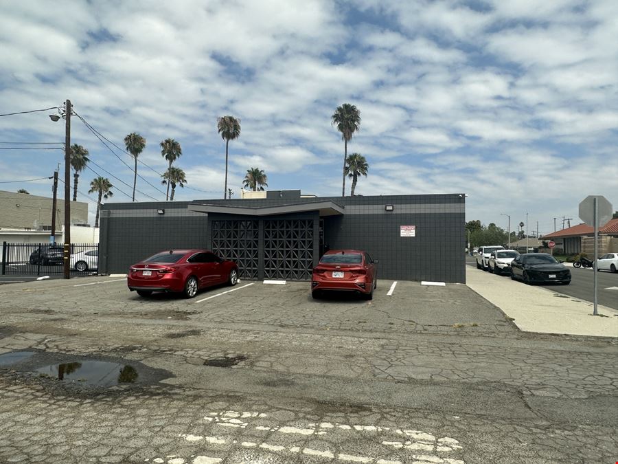 3730 & 3734 Elizabeth St
