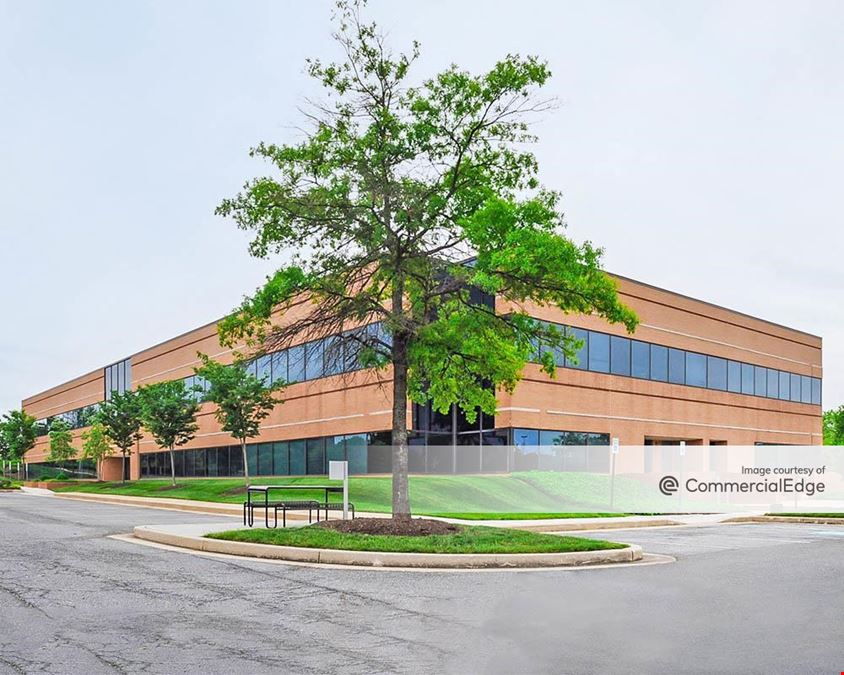Campbell Corporate Center - 4940 Campbell Blvd