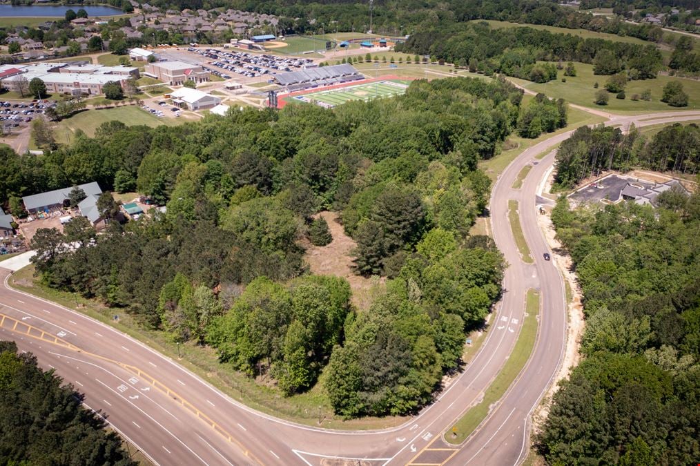 Highland Colony Parkway & Park Place - Corner Lot