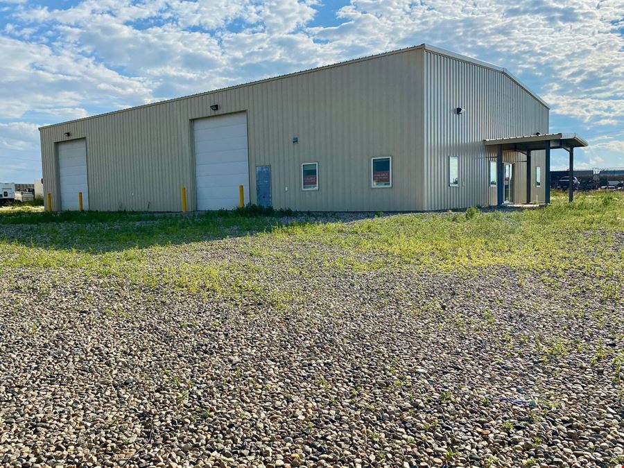 ±6,000 SF Industrial Flex Investment Opportunity on 1.05±AC