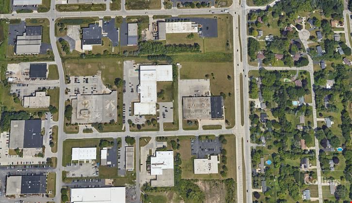 Move-in-ready, highly visible, well maintained facility in New Berlin Industrial Park