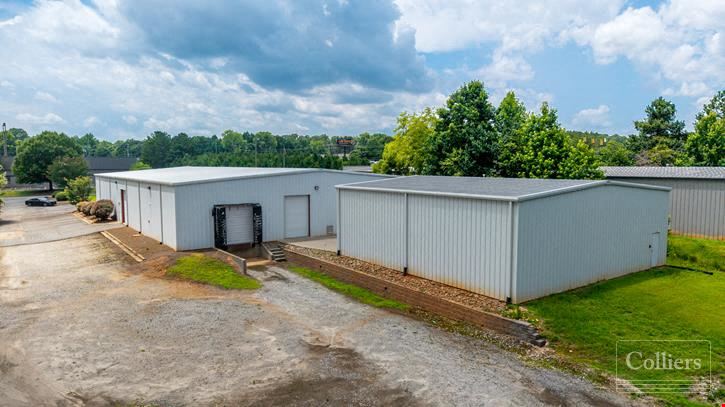 ±12,500-SF Industrial Space with Convenient Access to I-26 & I-85