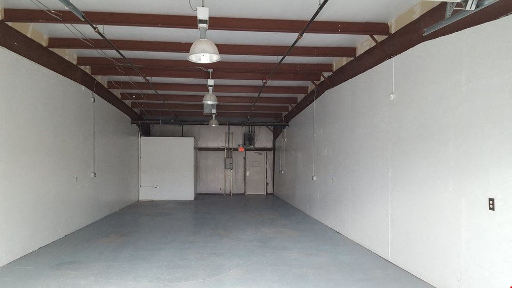 1534 & 1542 Stephanie Rd. SE