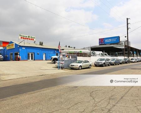 Preview of commercial space at 5430-5440 W. San Fernando Rd.