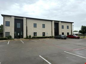 1212 Chisholm Trail Rd
