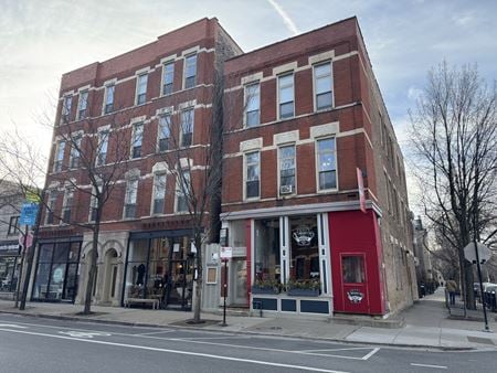 Preview of Retail space for Rent at 1021 W Armitage Ave 