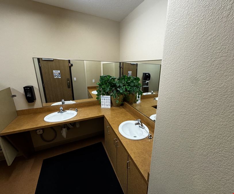 6610 & 6600 W. Katie Ave., Las Vegas, NV 89103