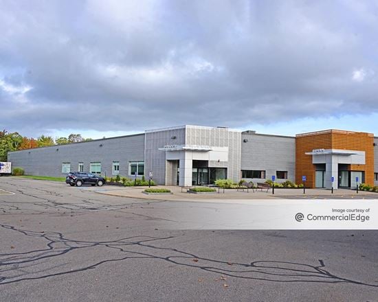Preview of Industrial space for Rent at 575 University Avenue