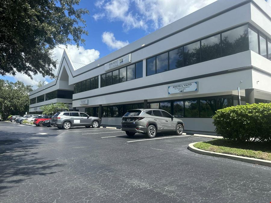 Alico Lake Commons