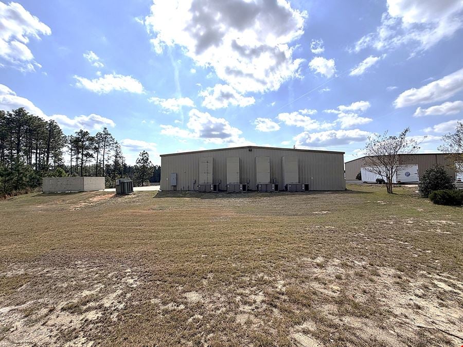 10893 NC-211 Aberdeen NC 28387