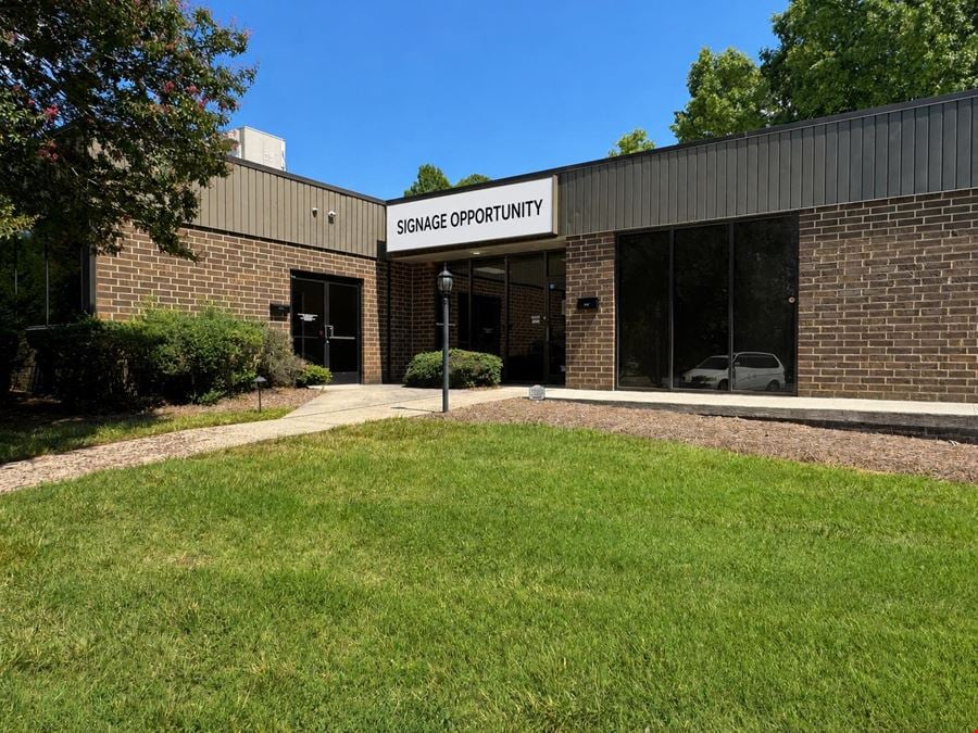 3626 Latrobe Dr