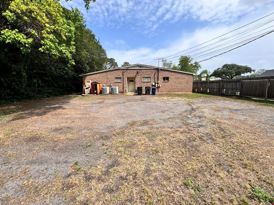 321 Southfield Rd