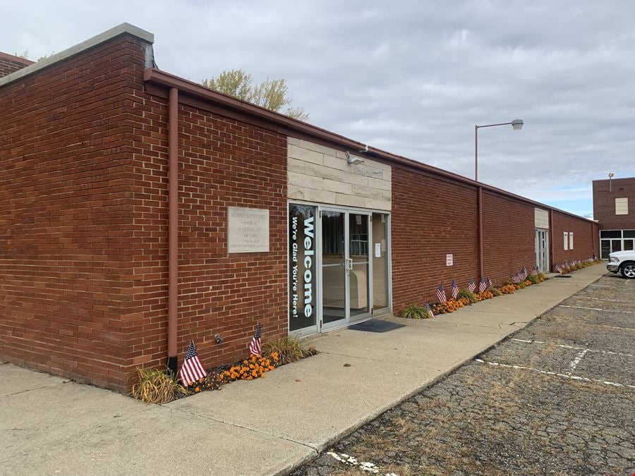 1441 W Vine St