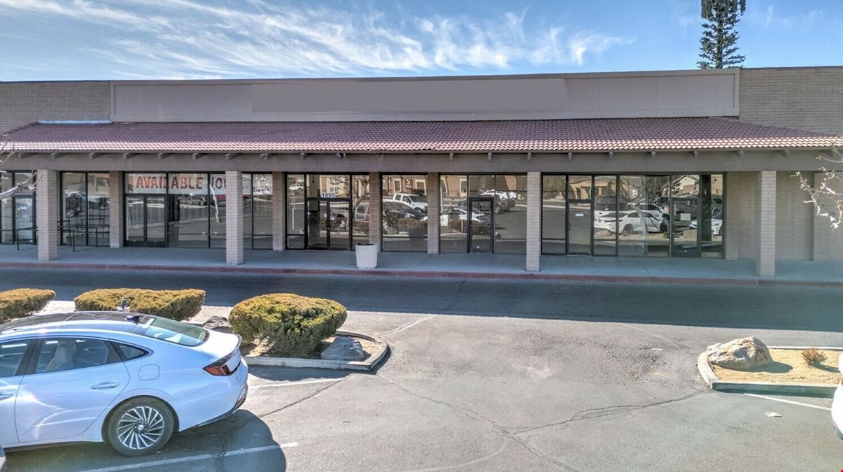 High Exposure Shopping Center Space off US-50