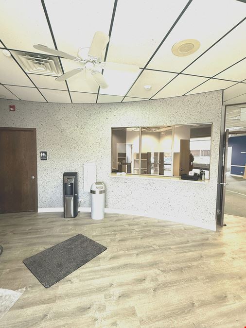 Oak Lawn Medical Complex