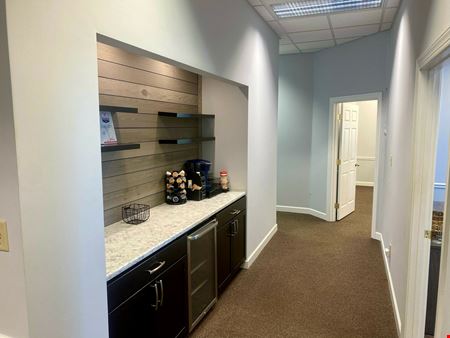 Preview of commercial space at 1043 Executive Dr.