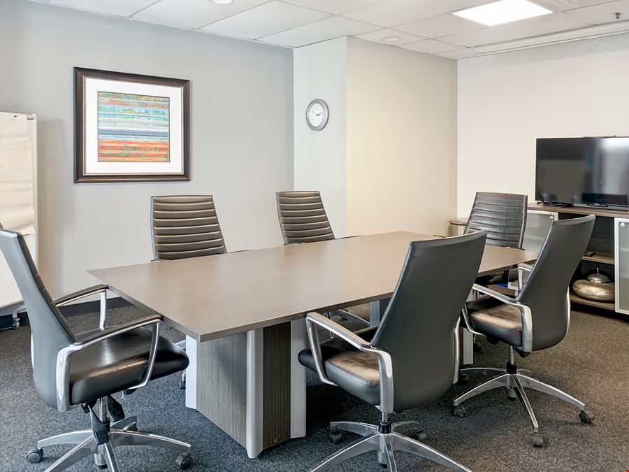 Regus - Richmond Hill