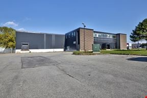 255 Montée de Liesse